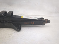 2007 Cadillac Dts Spare Scissor Car Jack 1516318 - Oemusedautoparts1.com