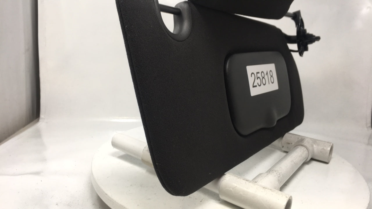 2007 Cadillac Dts Sun Visor Shade Replacement Passenger Right Mirror Fits OEM Used Auto Parts - Oemusedautoparts1.com