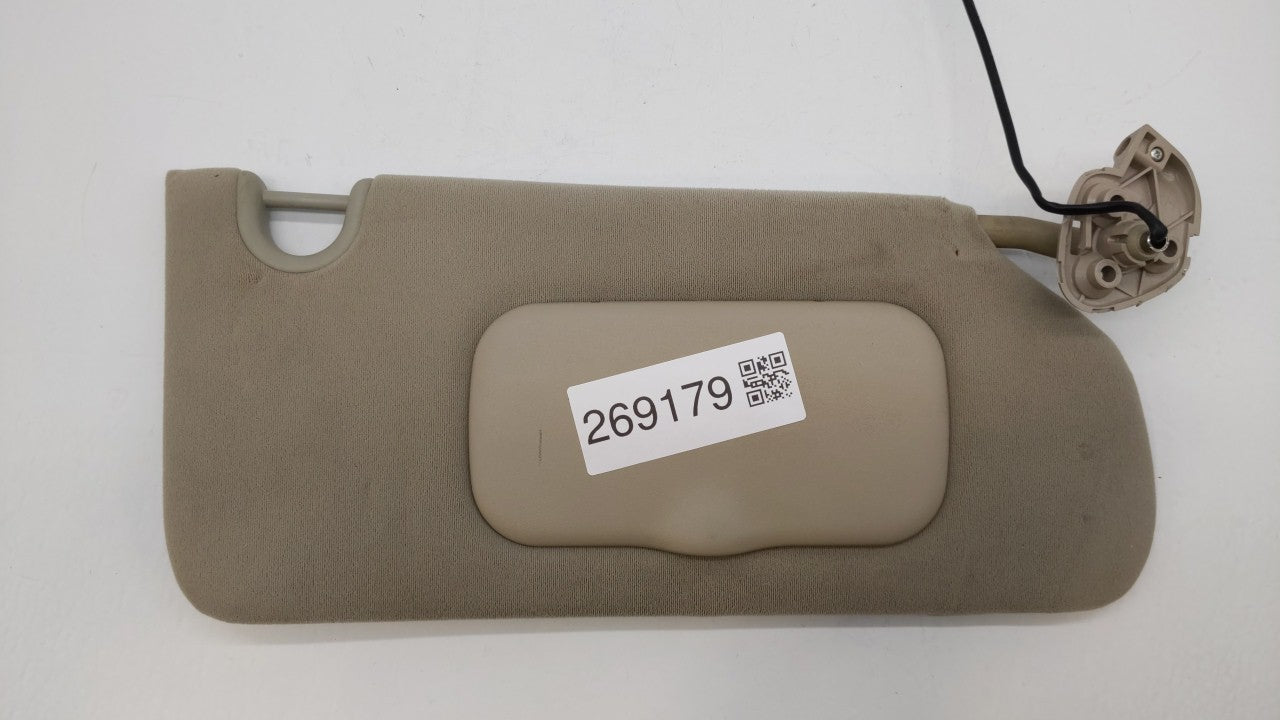 2006-2007 Cadillac Dts Sun Visor Shade Replacement Passenger Right Mirror Fits Fits 2006 2007 OEM Used Auto Parts - Oemuseda