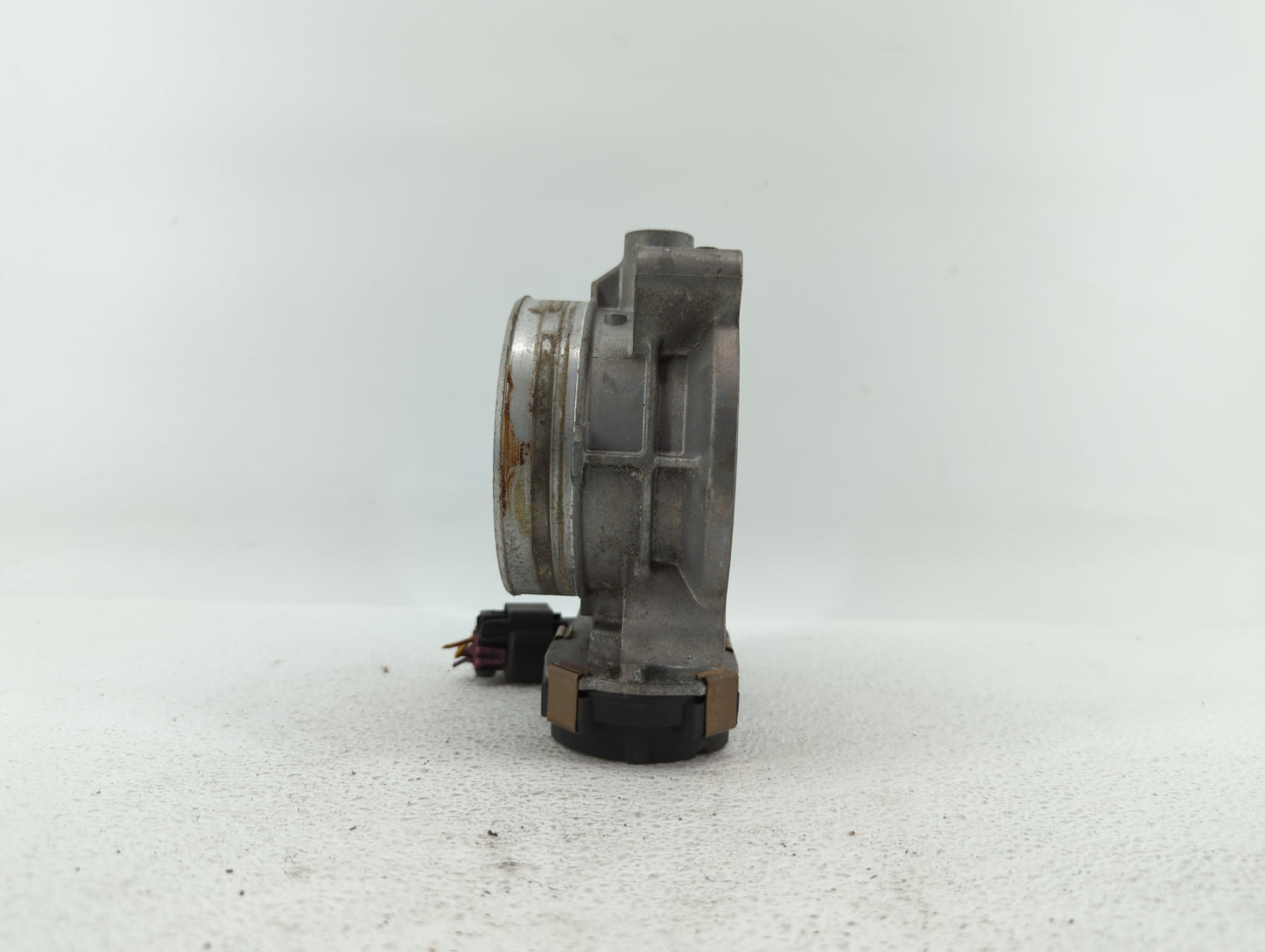 2006-2011 Cadillac Dts Throttle Body P/N:RME87 RME87-2 Fits Fits 2006 2007 2008 2009 2010 2011 OEM Used Auto Parts - Oemused