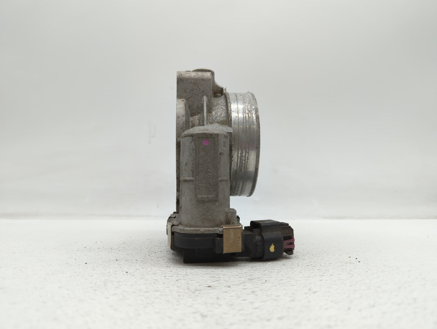 2006-2011 Cadillac Dts Throttle Body P/N:12602800 RME87, RME87-2 Fits Fits 2006 2007 2008 2009 2010 2011 OEM Used Auto Parts