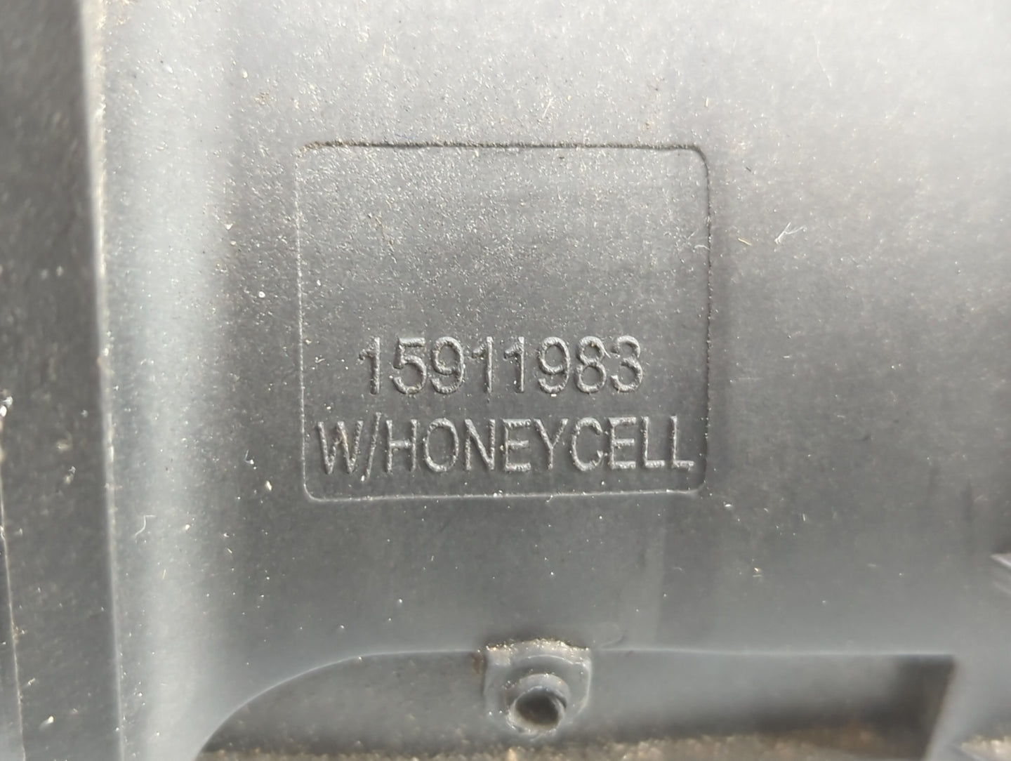 2006-2011 Cadillac Dts Mass Air Flow Meter Maf - Oemusedautoparts1.com