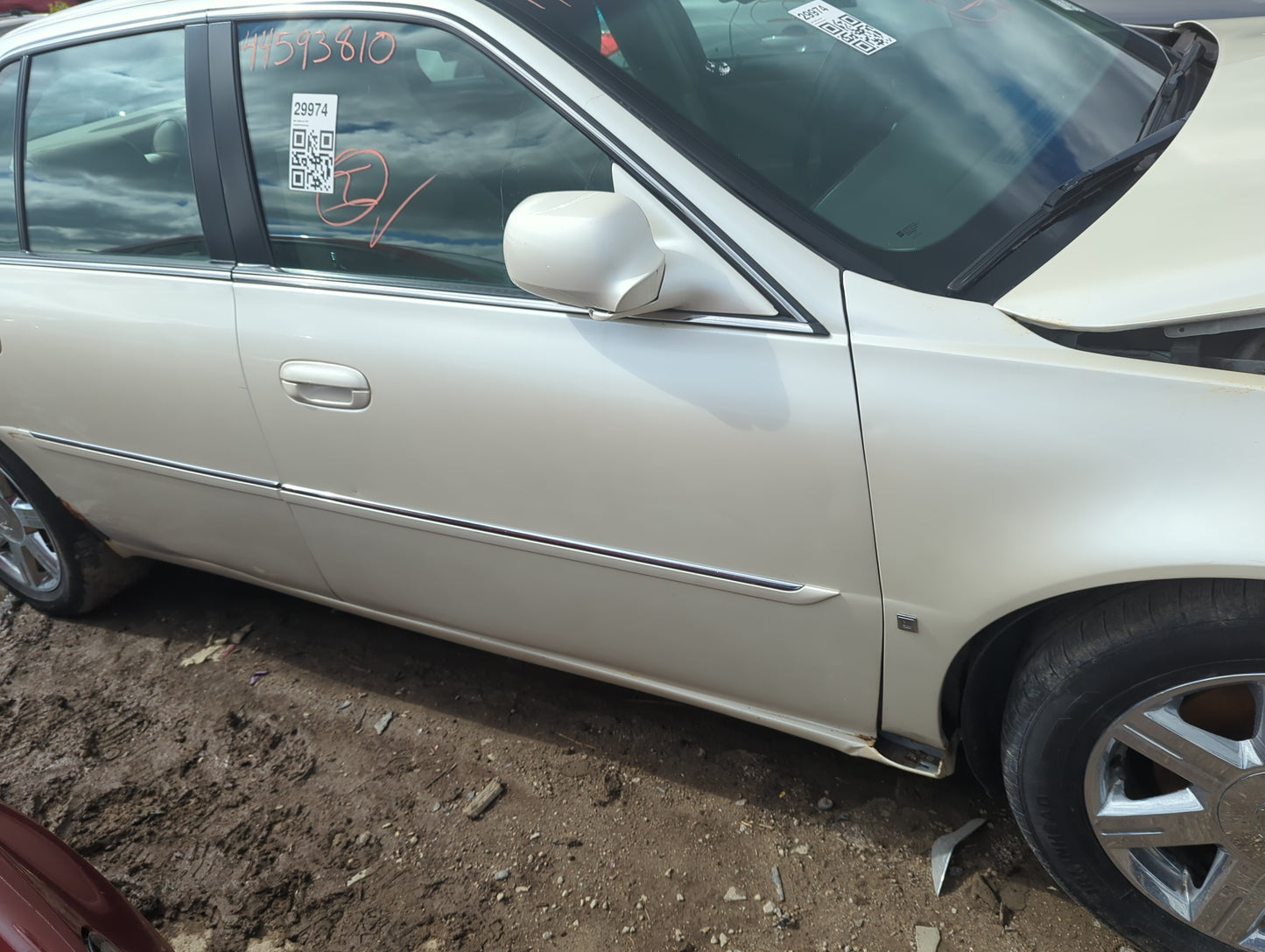 2006-2011 Cadillac Dts Passenger Front Door Oem - Oemusedautoparts1.com
