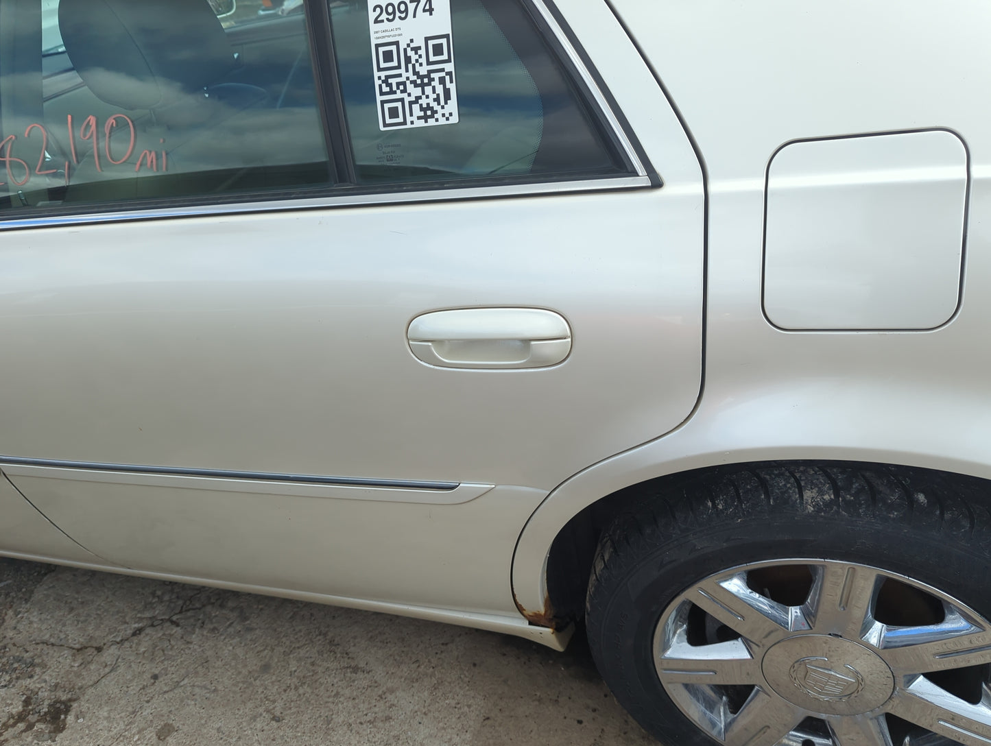 2006-2011 Cadillac Dts Driver Rear Door Oem - Oemusedautoparts1.com