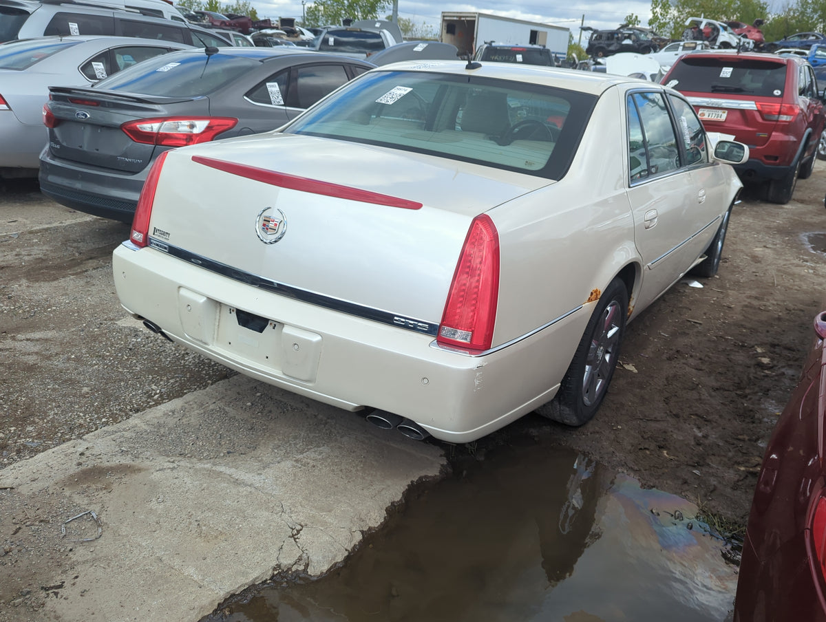 2006-2008 Cadillac Dts Rear Bumper Assembly Oem - Oemusedautoparts1.com