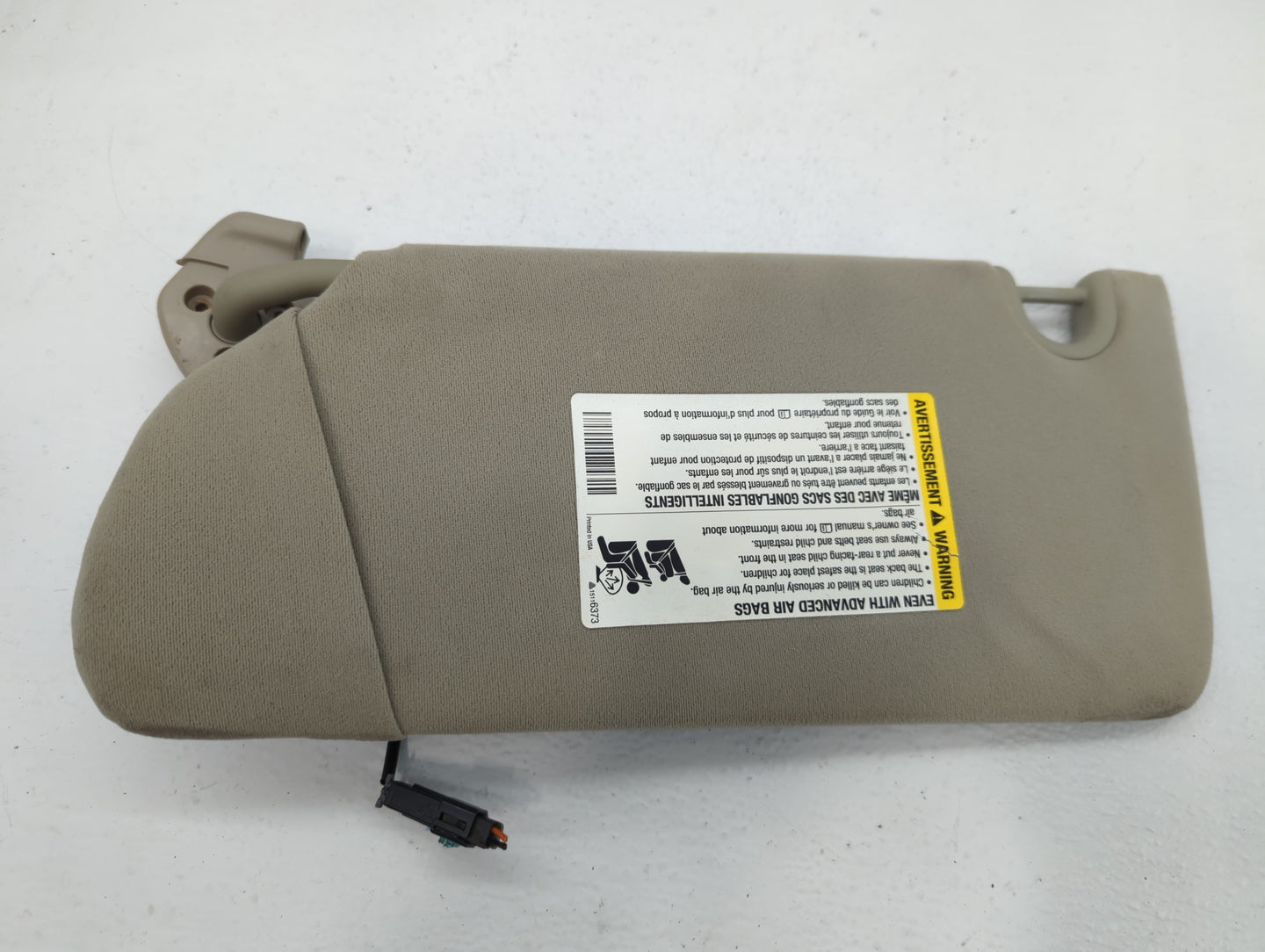 2006-2007 Cadillac Dts Sun Visor Shade Replacement Passenger Right Mirror Fits Fits 2006 2007 OEM Used Auto Parts - Oemuseda