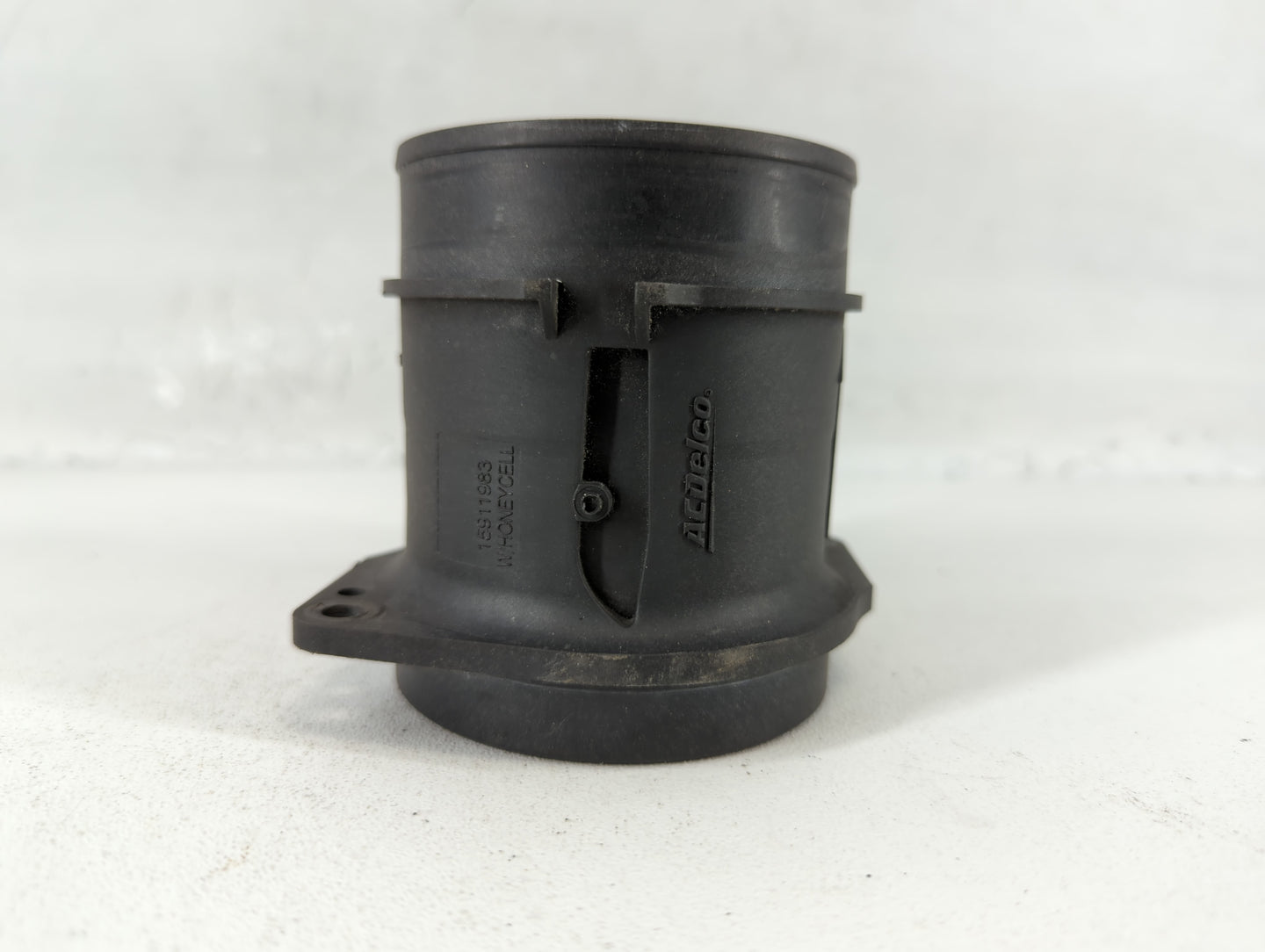 2006-2011 Cadillac Dts Mass Air Flow Meter Maf - Oemusedautoparts1.com