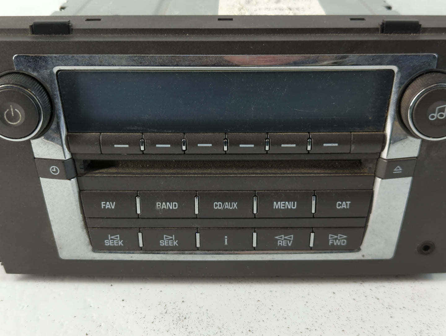 2006-2008 Cadillac Dts Radio Control Panel - Oemusedautoparts1.com