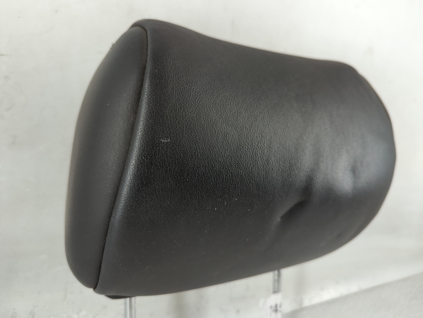 2006-2011 Cadillac Dts Headrest Head Rest Rear Seat Fits Fits 2006 2007 2008 2009 2010 2011 OEM Used Auto Parts - Oemusedaut