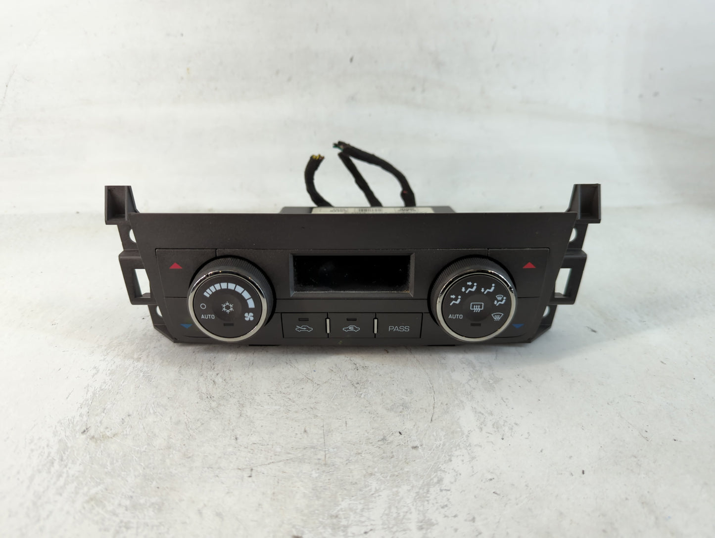 2007-2011 Cadillac Dts Climate Control Module Temperature AC/Heater Replacement P/N:15228682 MX23700-2041 Fits OEM Used Auto