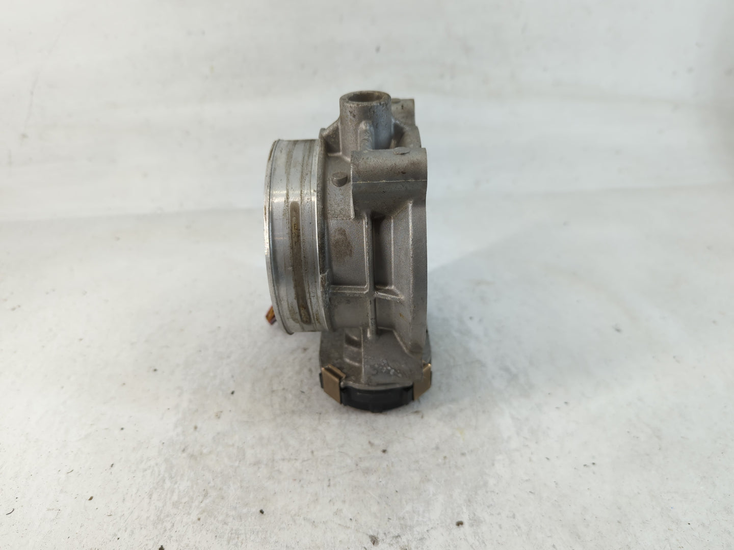 2006-2011 Cadillac Dts Throttle Body P/N:12602800 2026 RME87-2 Fits Fits 2006 2007 2008 2009 2010 2011 OEM Used Auto Parts -