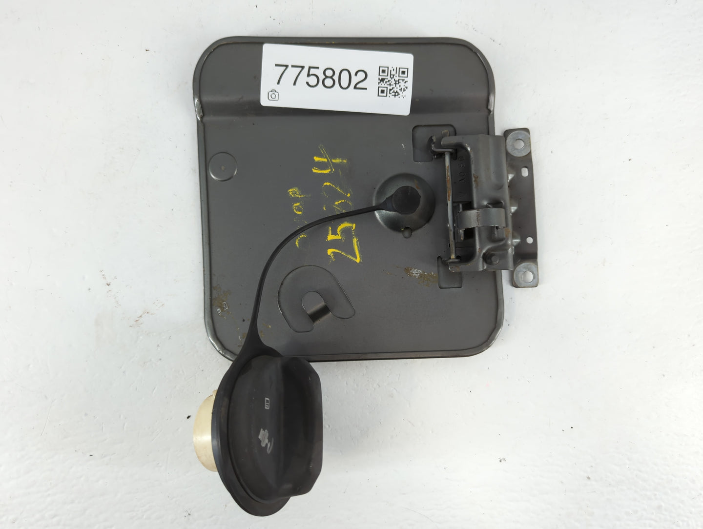 2007 Cadillac Dts Fuel Tank Door Lid Gas Tank Grey - Oemusedautoparts1.com
