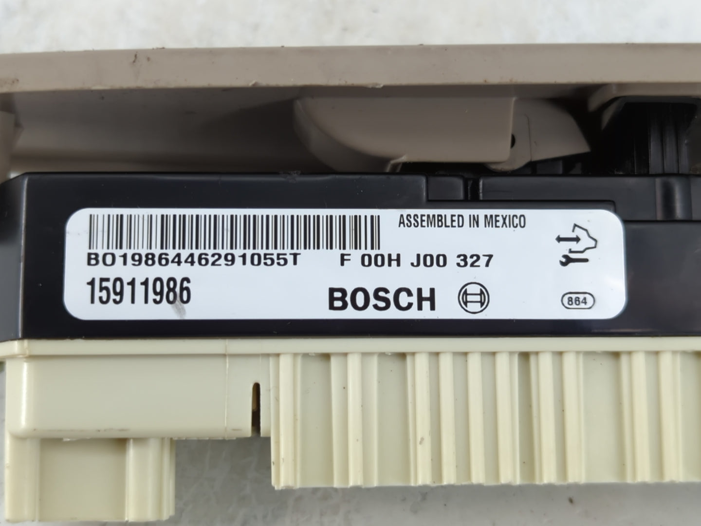 2006-2011 Cadillac Dts Master Power Window Switch Replacement Driver Side Left P/N:15911986 Fits OEM Used Auto Parts - Oemus