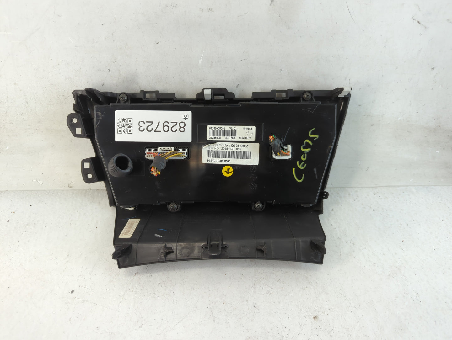 2007-2011 Cadillac Dts Climate Control Module Temperature AC/Heater Replacement P/N:97250-D5001 Fits Fits 2007 2008 2009 201
