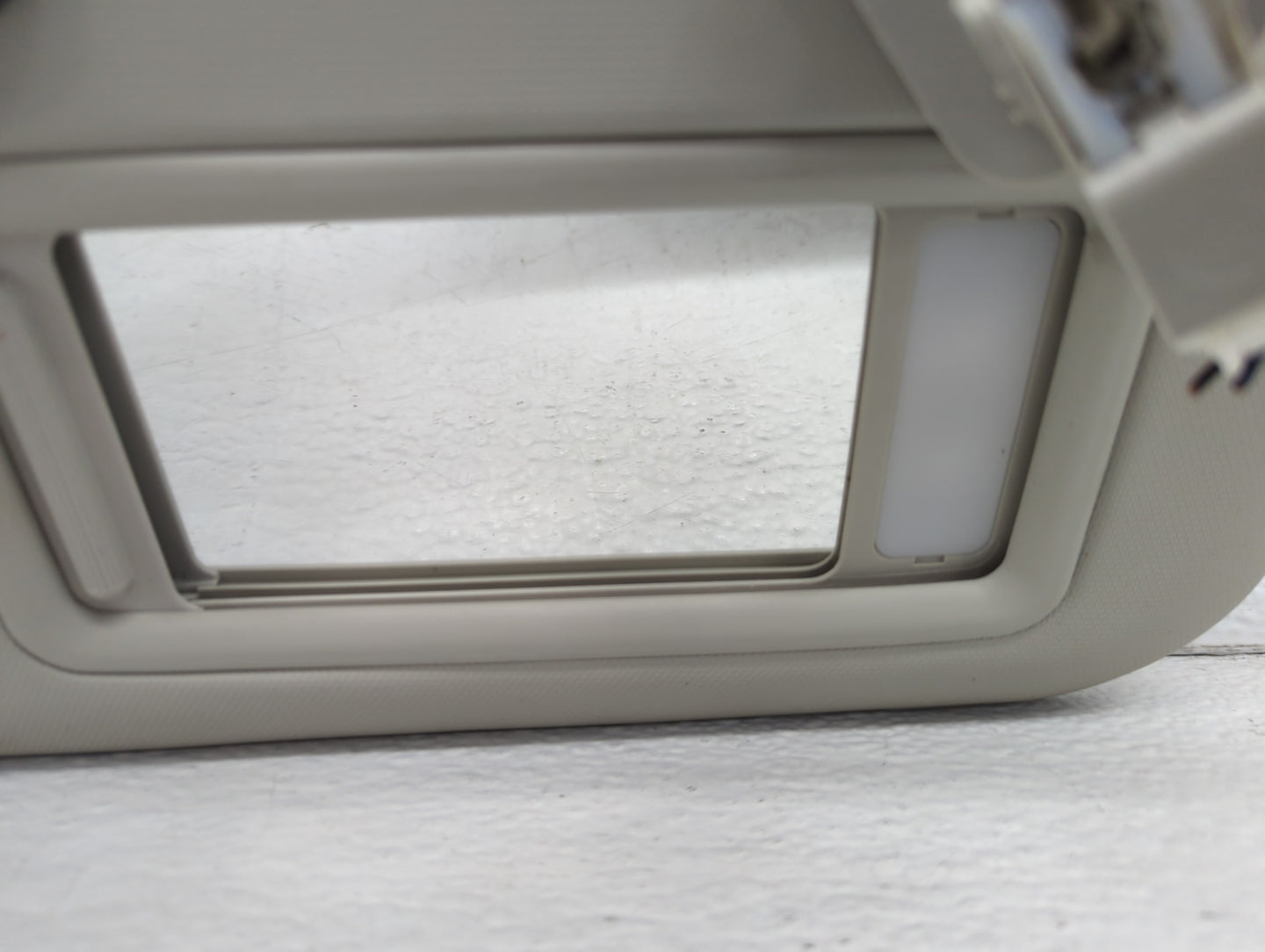 2007-2014 Cadillac Escalade Sun Visor Shade Replacement Driver Left Mirror Fits Fits 2007 2008 2009 2010 2011 2012 2013 2014