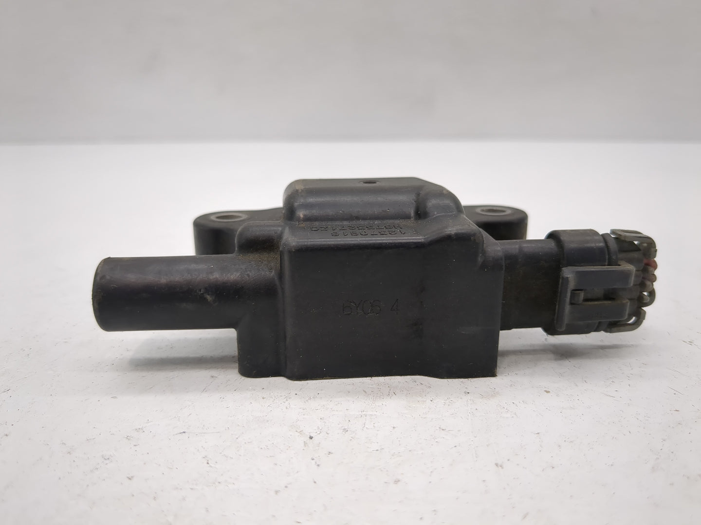 2007-2014 Cadillac Escalade Ignition Coil Igniter Pack - Oemusedautoparts1.com