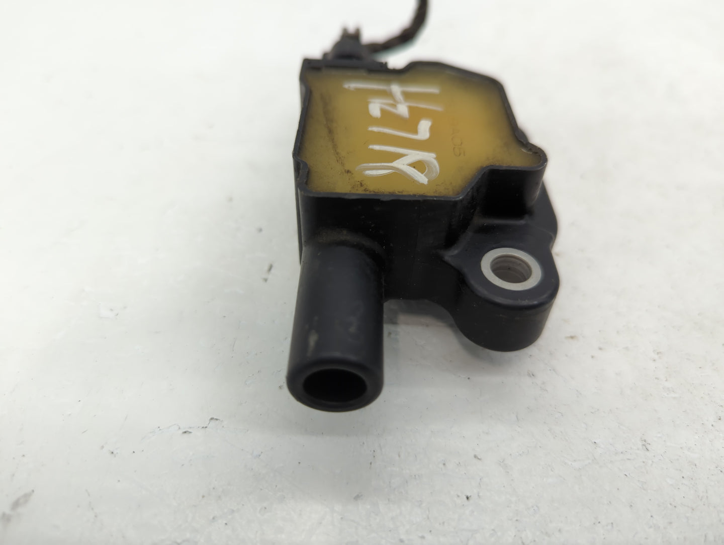 2007-2014 Cadillac Escalade Ignition Coil Igniter Pack - Oemusedautoparts1.com