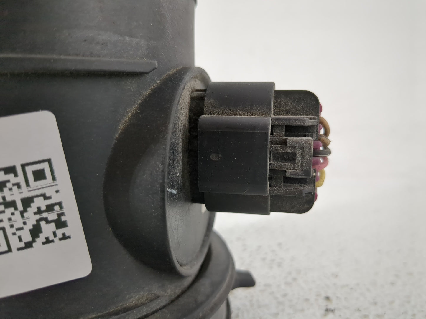 2007-2008 Cadillac Escalade Mass Air Flow Meter Maf - Oemusedautoparts1.com