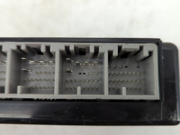 2007 Cadillac Escalade PCM Engine Control Computer ECU ECM PCU OEM P/N:25826125 Fits Fits 2006 2008 OEM Used Auto Parts