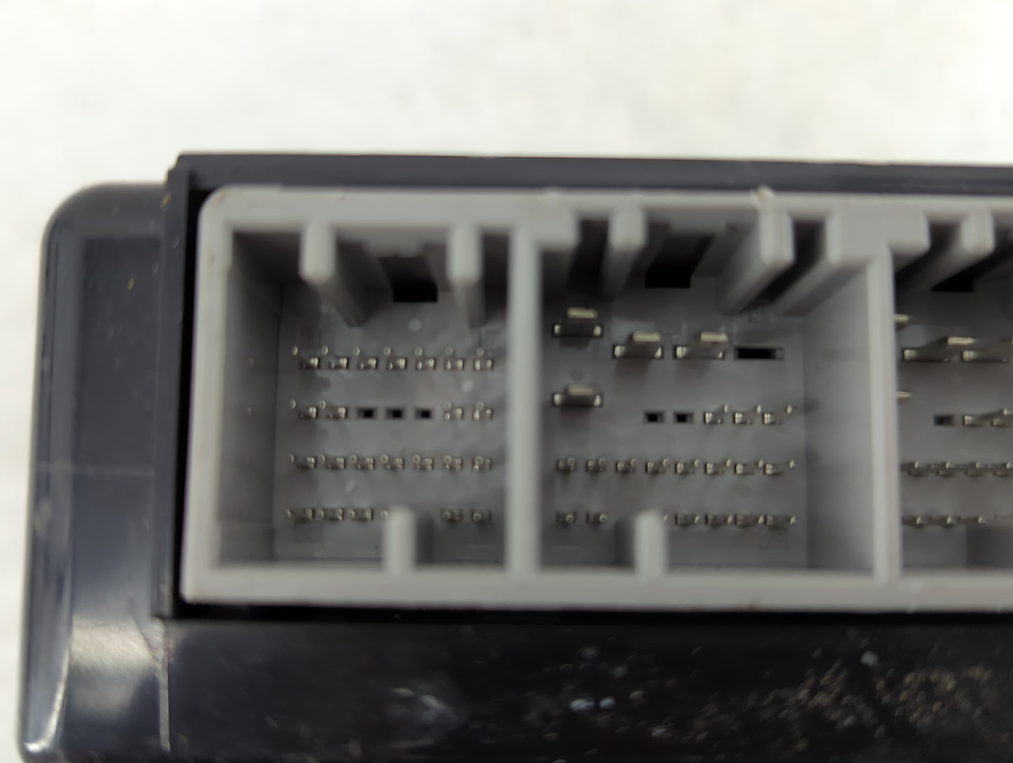 2007 Cadillac Escalade PCM Engine Control Computer ECU ECM PCU OEM P/N:25826125 Fits Fits 2006 2008 OEM Used Auto Parts - Oe