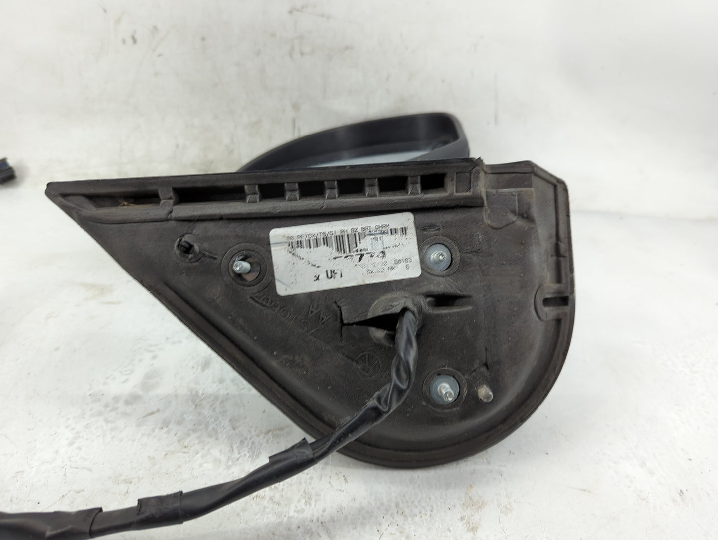 2007-2013 Cadillac Escalade Passenger Side View Mirror - Right Door Mirror OEM Used - Oemusedautoparts1.com