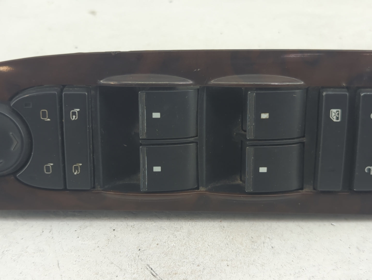 2007-2008 Cadillac Escalade Master Power Window Switch Replacement Driver Side Left P/N:15906883 F00HJ00320 Fits Fits 2007 2