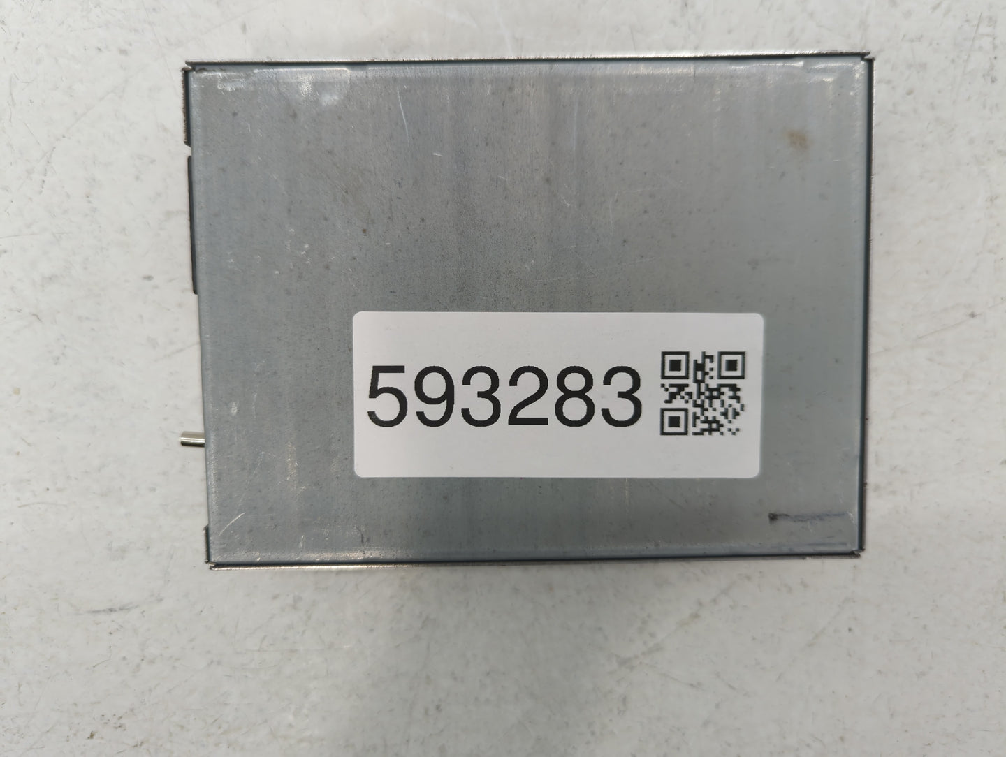 2007-2008 Cadillac Escalade Radio AM FM Cd Player Receiver Replacement P/N:28043359 Fits OEM Used Auto Parts - Oemusedautopa