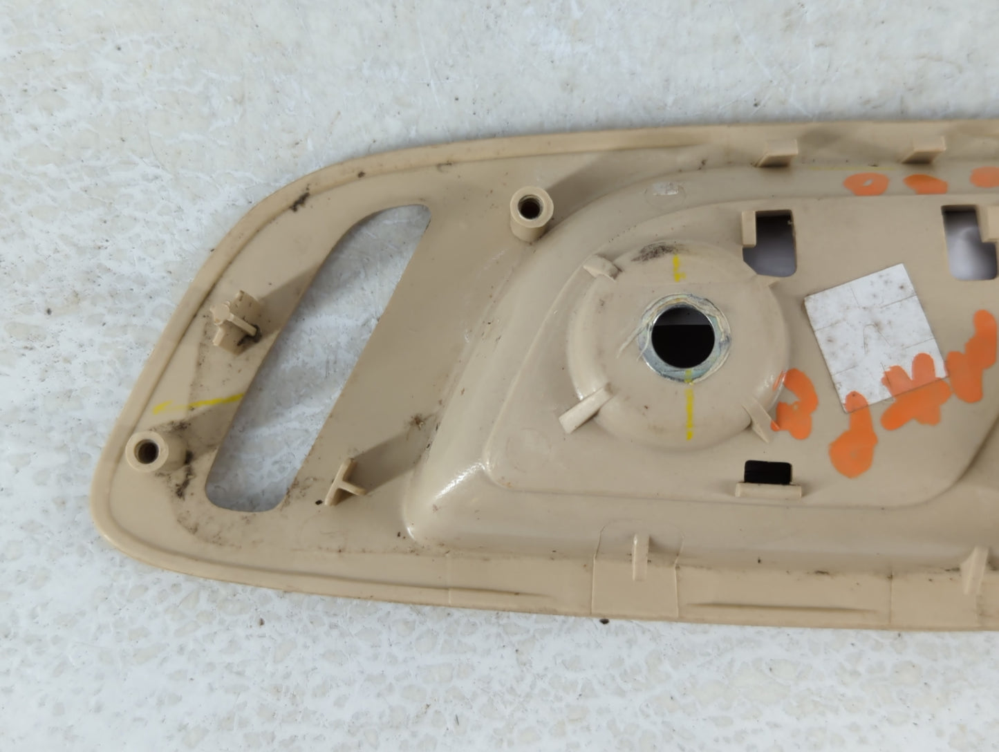 2007 Cadillac Escalade Driver Front Left Door Handle Exterior Assembly - Oemusedautoparts1.com