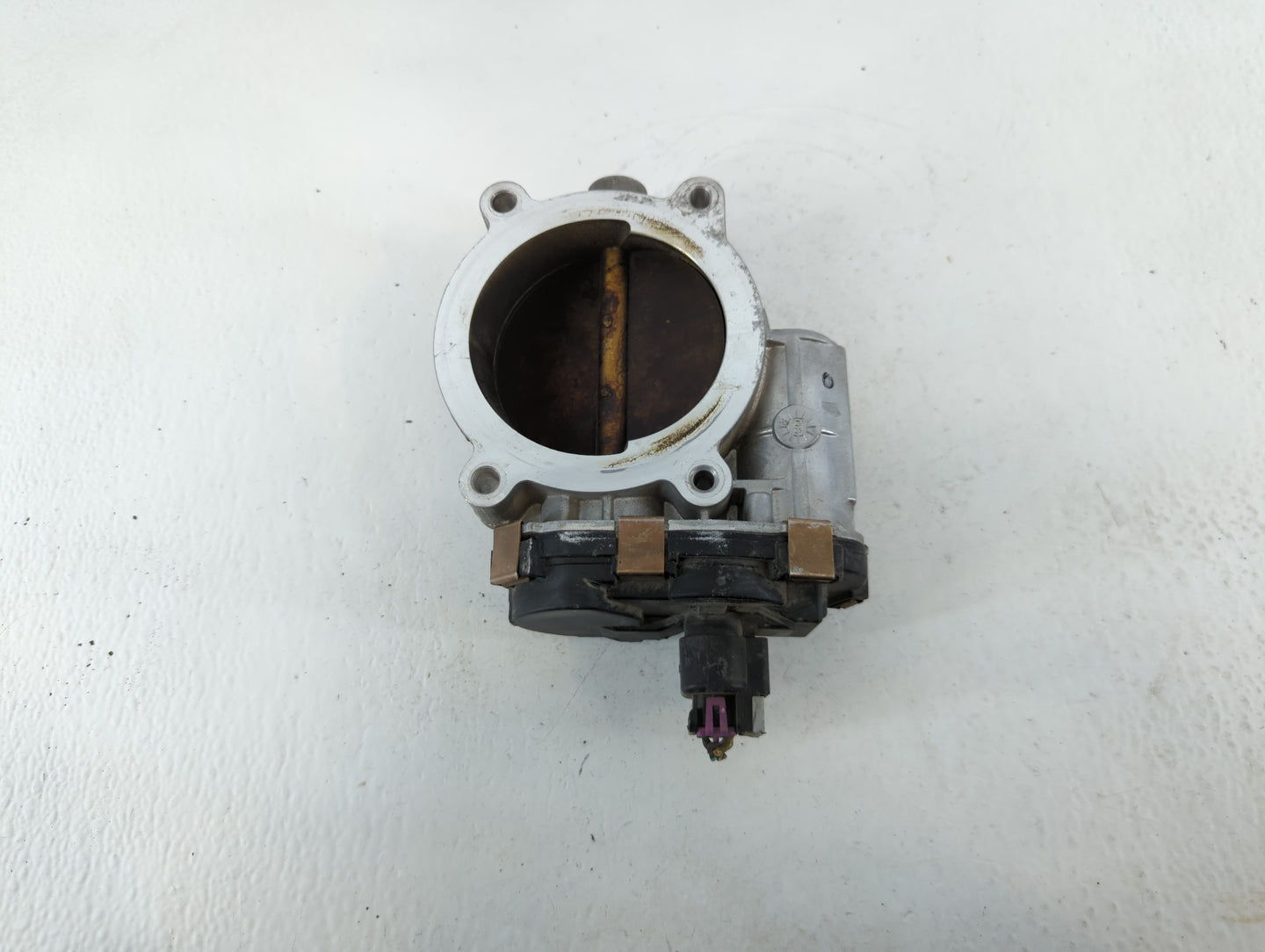 2007-2008 Cadillac Escalade Throttle Body P/N:RME87-3A 0760 Fits Fits 2006 2007 2008 2009 OEM Used Auto Parts - Oemusedautop