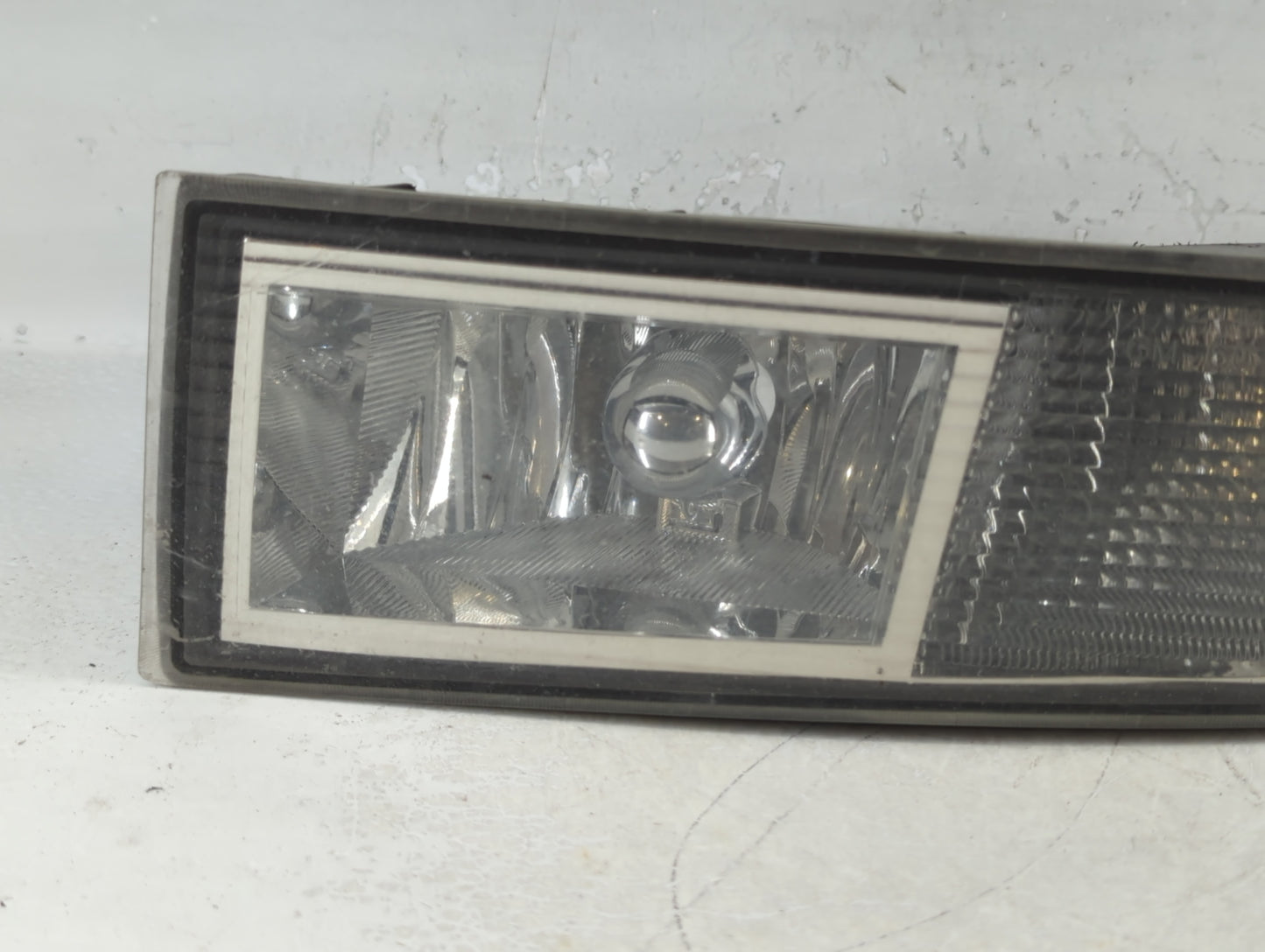 2007 Cadillac Escalade Passenger Right Oem Front Light Lamp - Oemusedautoparts1.com