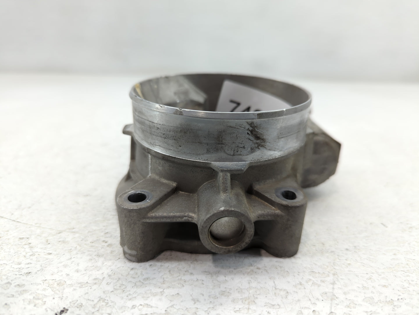 2007-2008 Cadillac Escalade Throttle Body P/N:RME87-3A 0760 Fits Fits 2006 2007 2008 2009 OEM Used Auto Parts - Oemusedautop