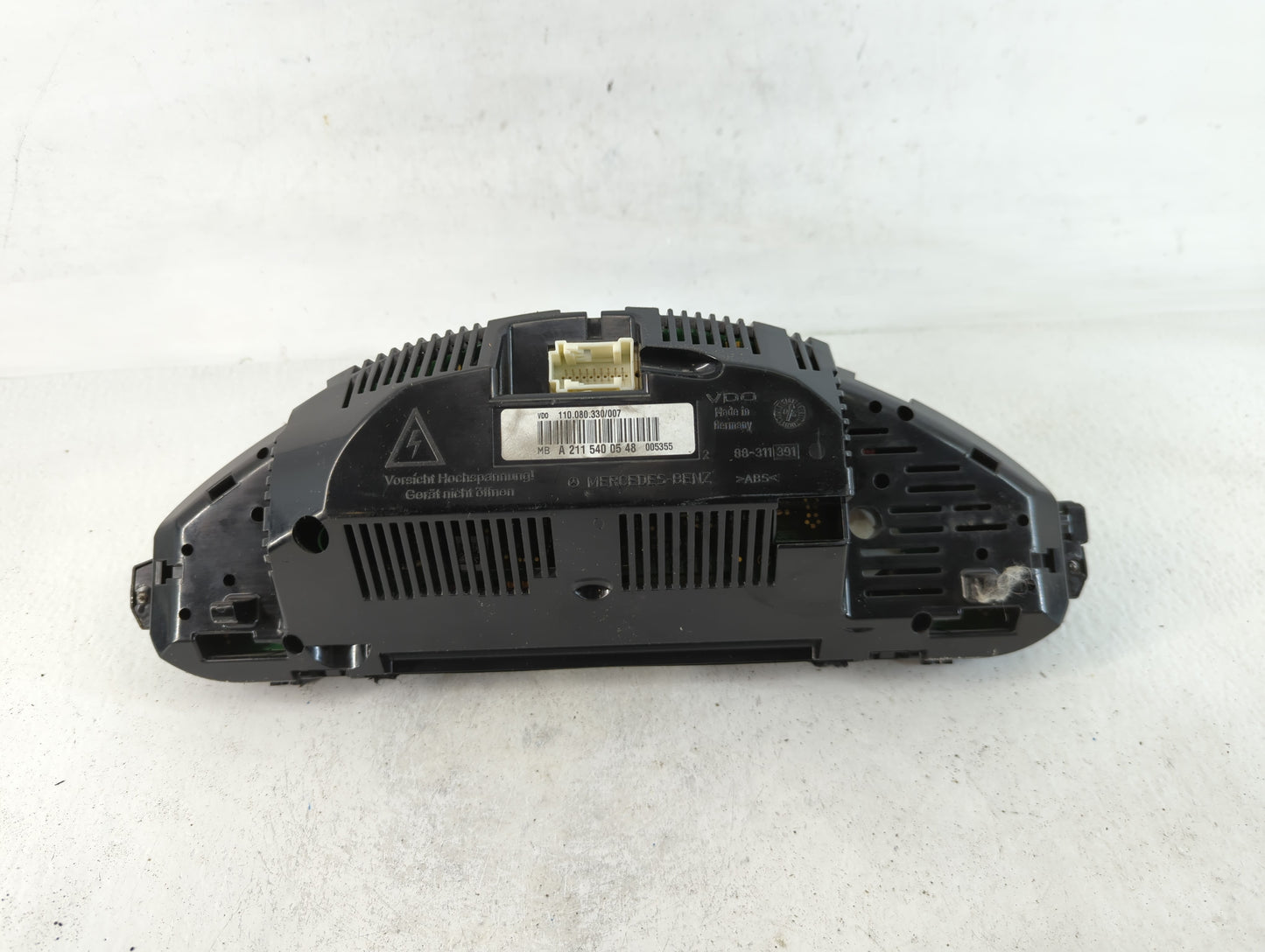 2007 Cadillac Escalade Instrument Cluster Speedometer Gauges P/N:A 211 540 05 48 Fits OEM Used Auto Parts - Oemusedautoparts