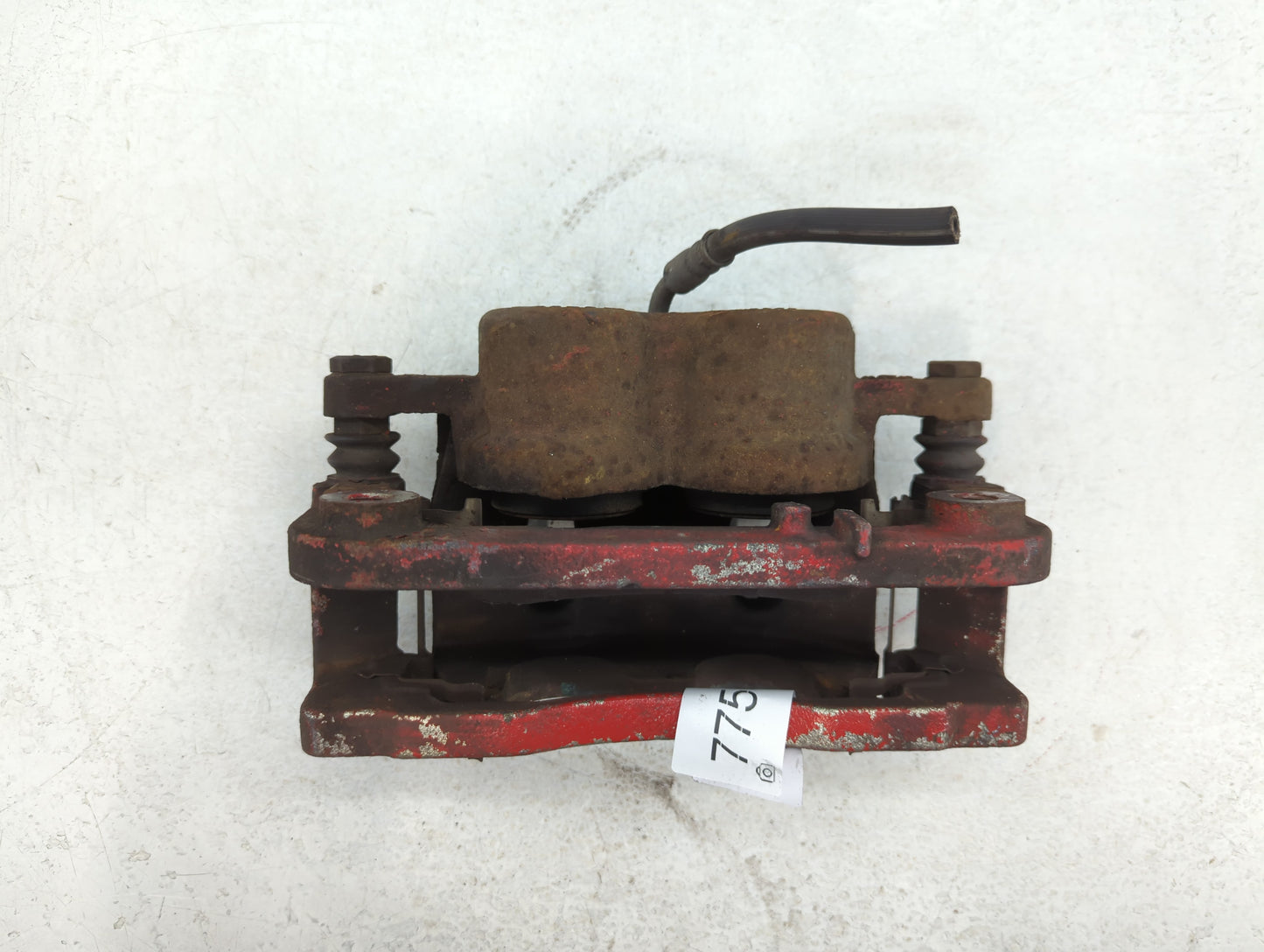2007-2020 Cadillac Escalade Front Driver Left Brake Caliper - Oemusedautoparts1.com