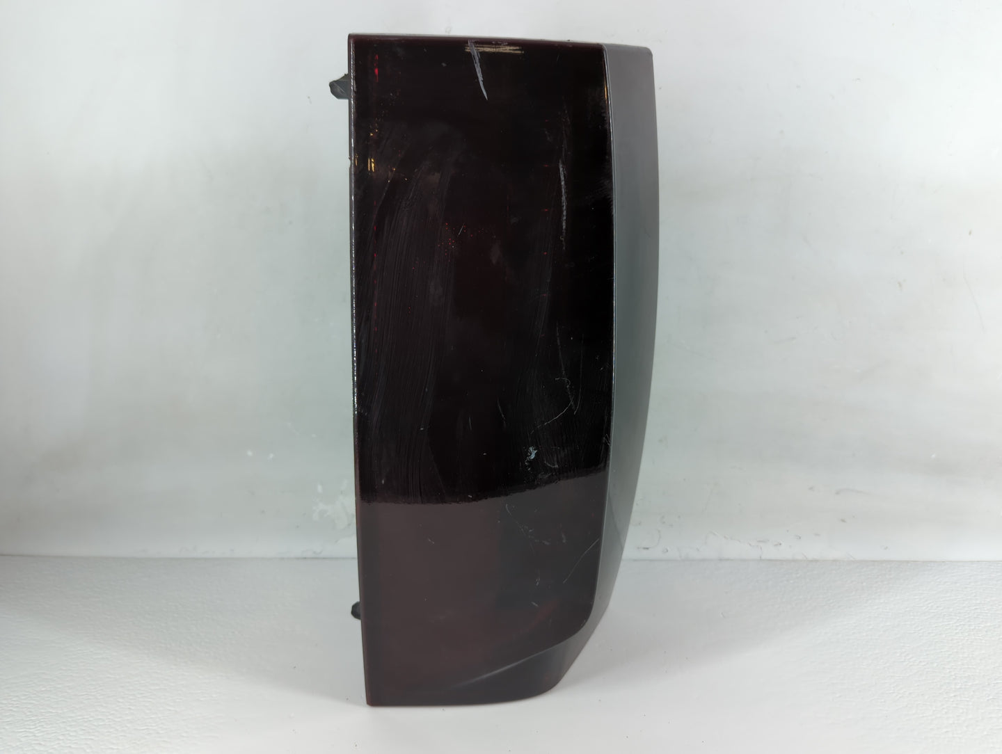 2007-2014 Cadillac Escalade Tail Light Assembly Driver Left OEM P/N:15890424 15890422 Fits OEM Used Auto Parts - Oemusedauto