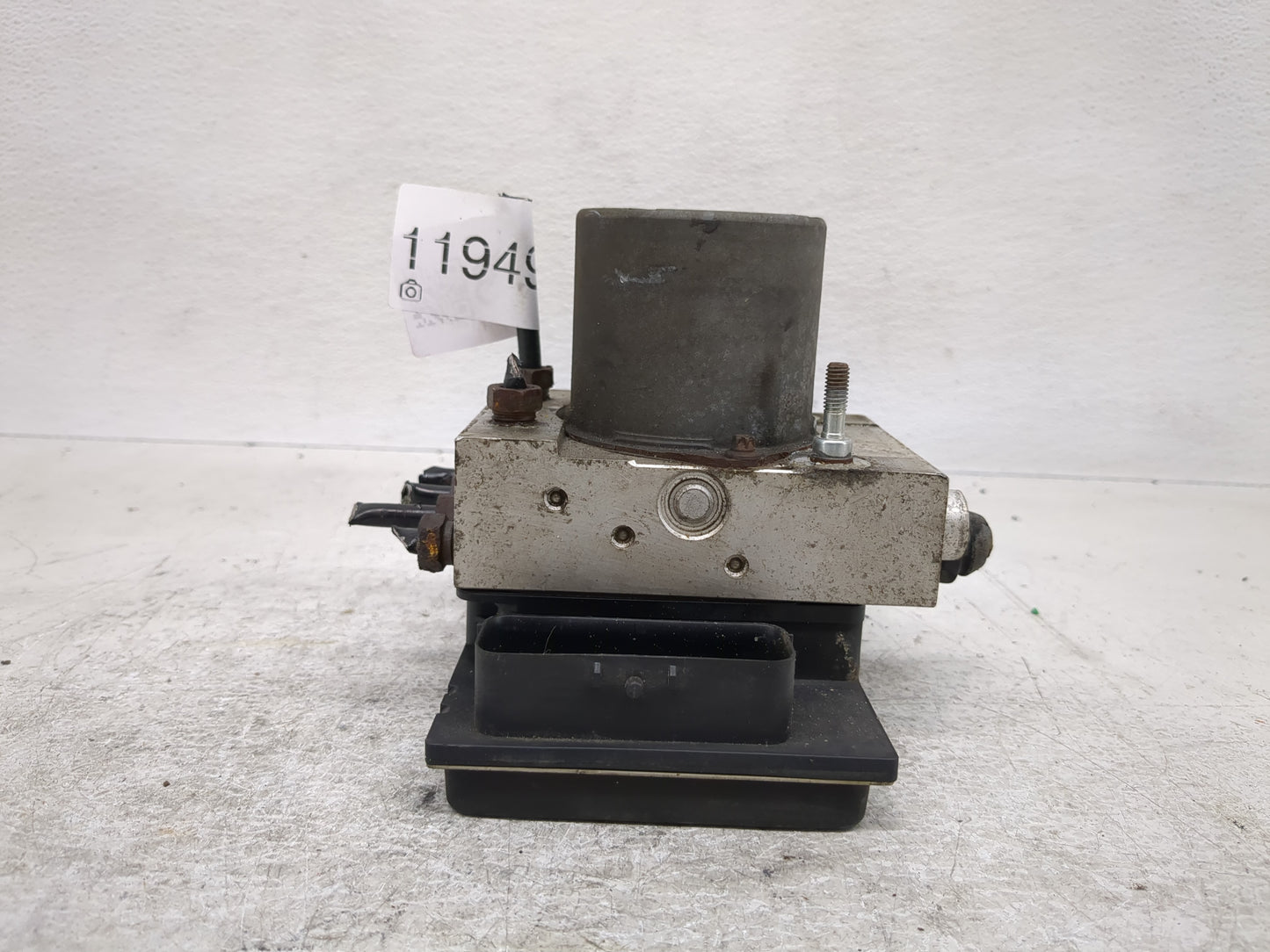 2007 Cadillac Escalade Esv ABS Pump Control Module Replacement P/N:0 265 235 099 06 Fits OEM Used Auto Parts - Oemusedautopa