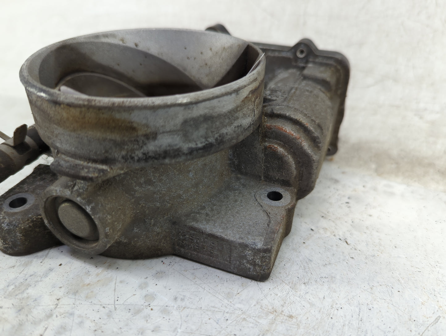 2007-2008 Cadillac Escalade Esv Throttle Body Fits Fits 2006 2007 2008 2009 OEM Used Auto Parts - Oemusedautoparts1.com