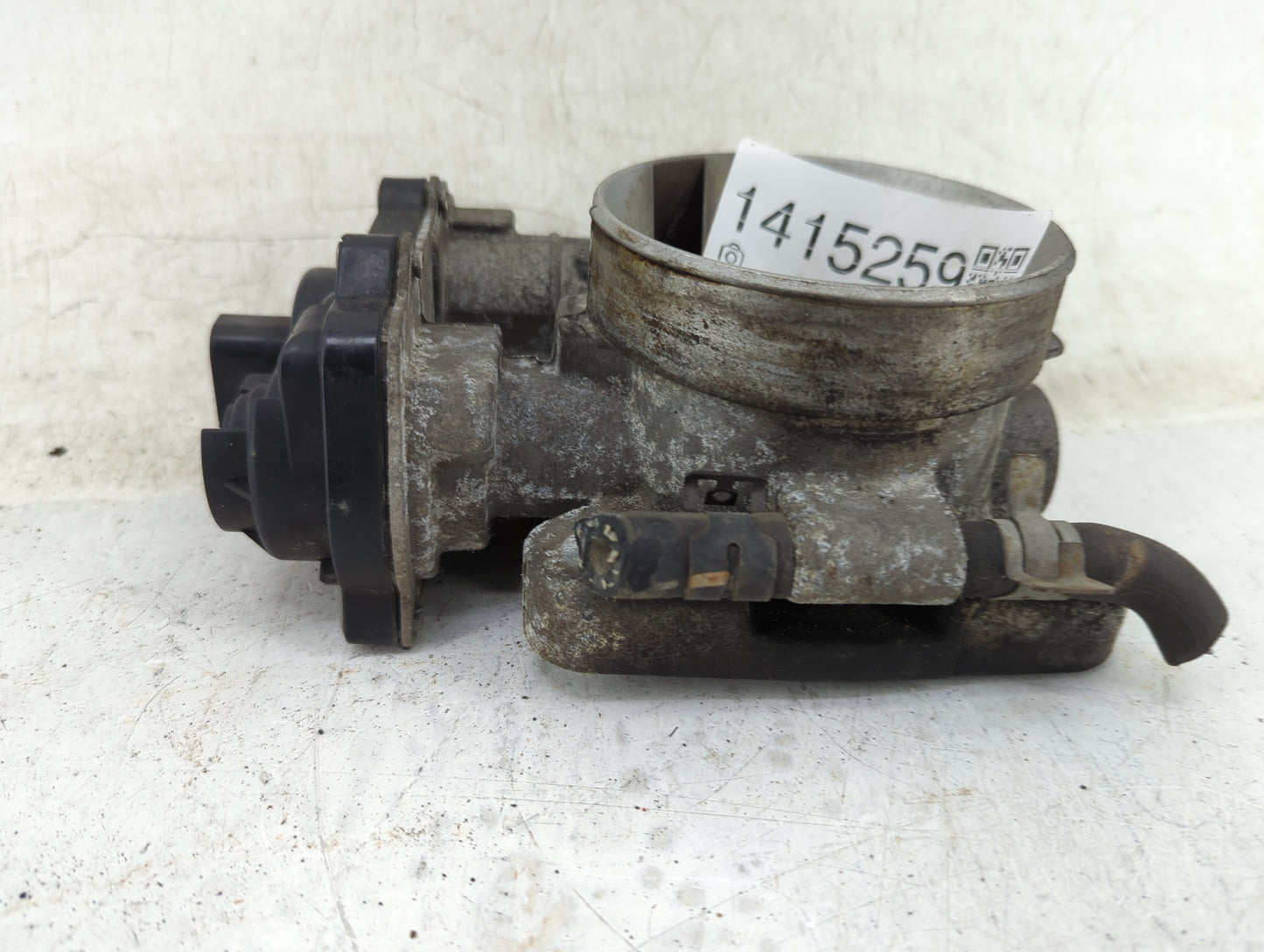 2007-2008 Cadillac Escalade Esv Throttle Body Fits Fits 2006 2007 2008 2009 OEM Used Auto Parts - Oemusedautoparts1.com