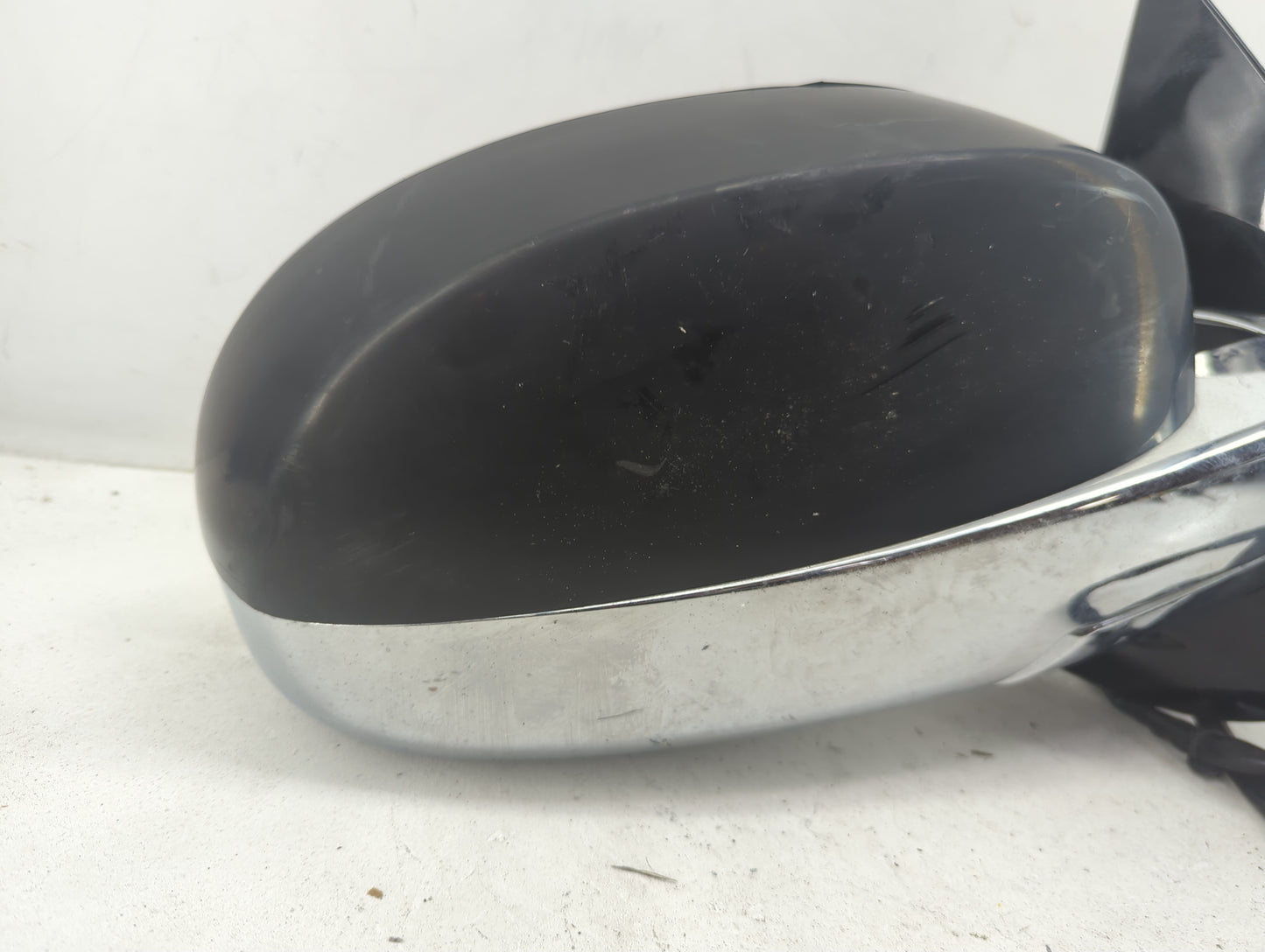 2007-2008 Cadillac Escalade Esv Passenger Side View Mirror - Right Door Mirror OEM Used - Oemusedautoparts1.com