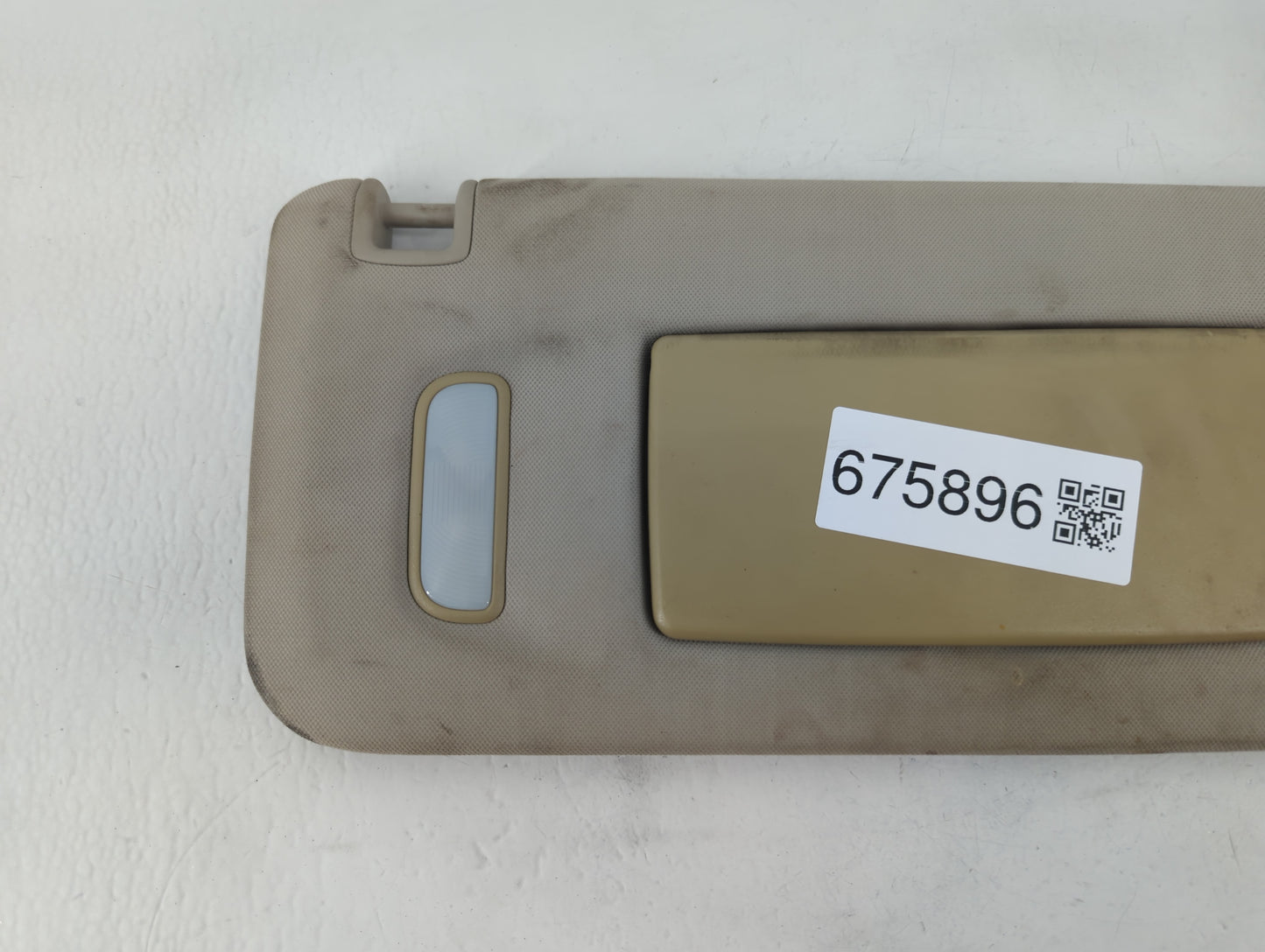 2007-2014 Cadillac Escalade Esv Sun Visor Shade Replacement Passenger Right Mirror Fits OEM Used Auto Parts - Oemusedautopar