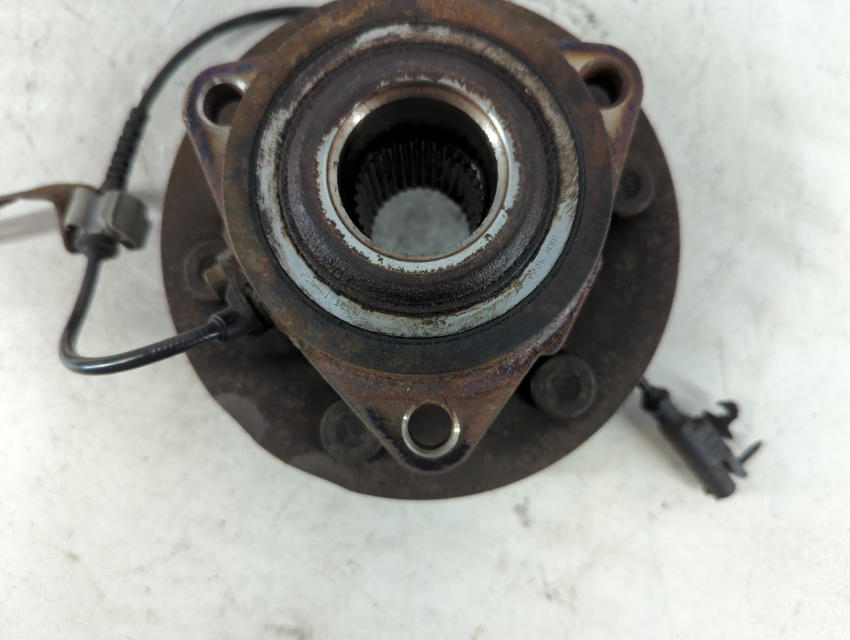 2007 Cadillac Escalade Esv Wheel Hub 701278 - Oemusedautoparts1.com