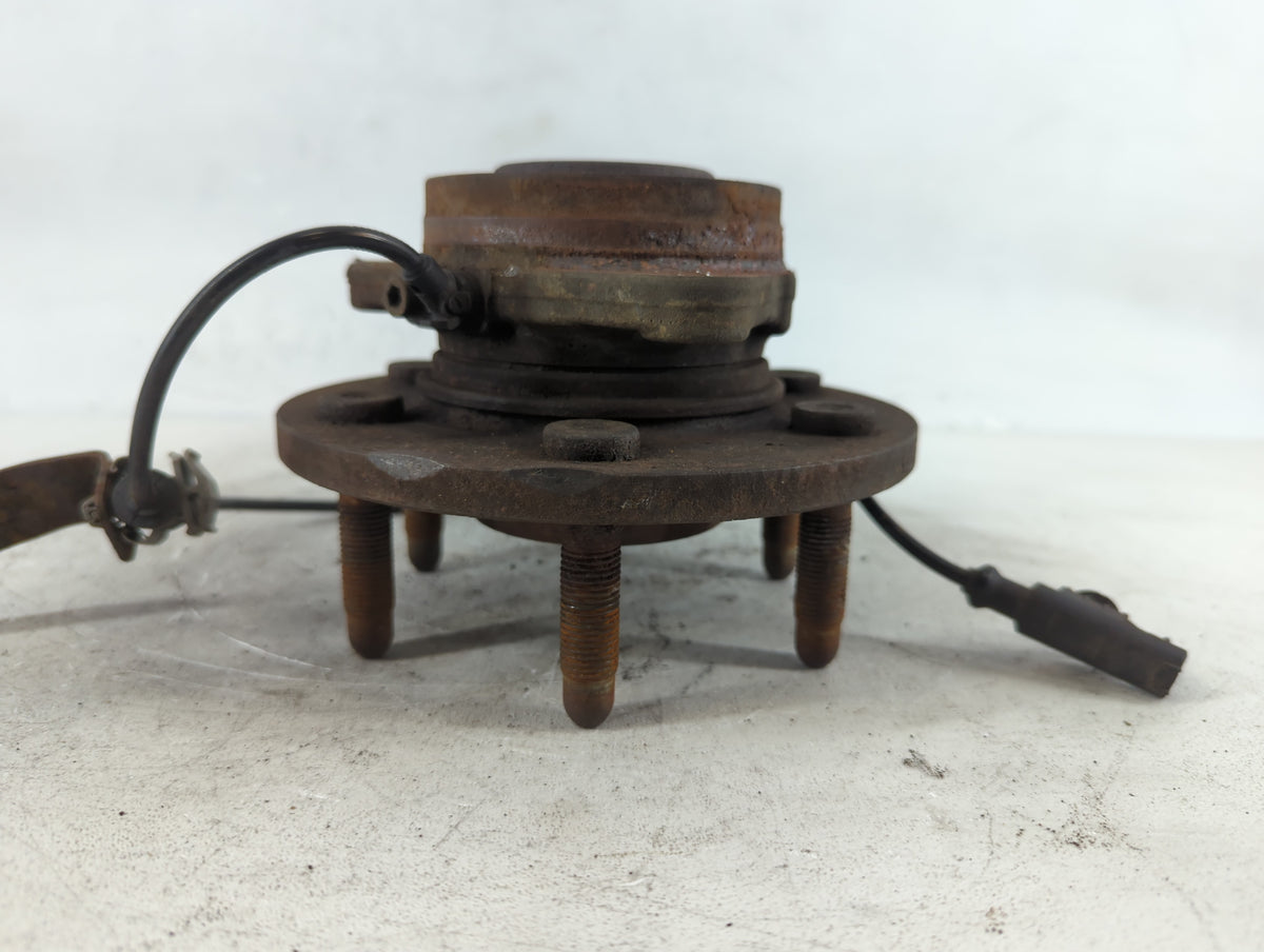 2007 Cadillac Escalade Esv Wheel Hub 701278 - Oemusedautoparts1.com