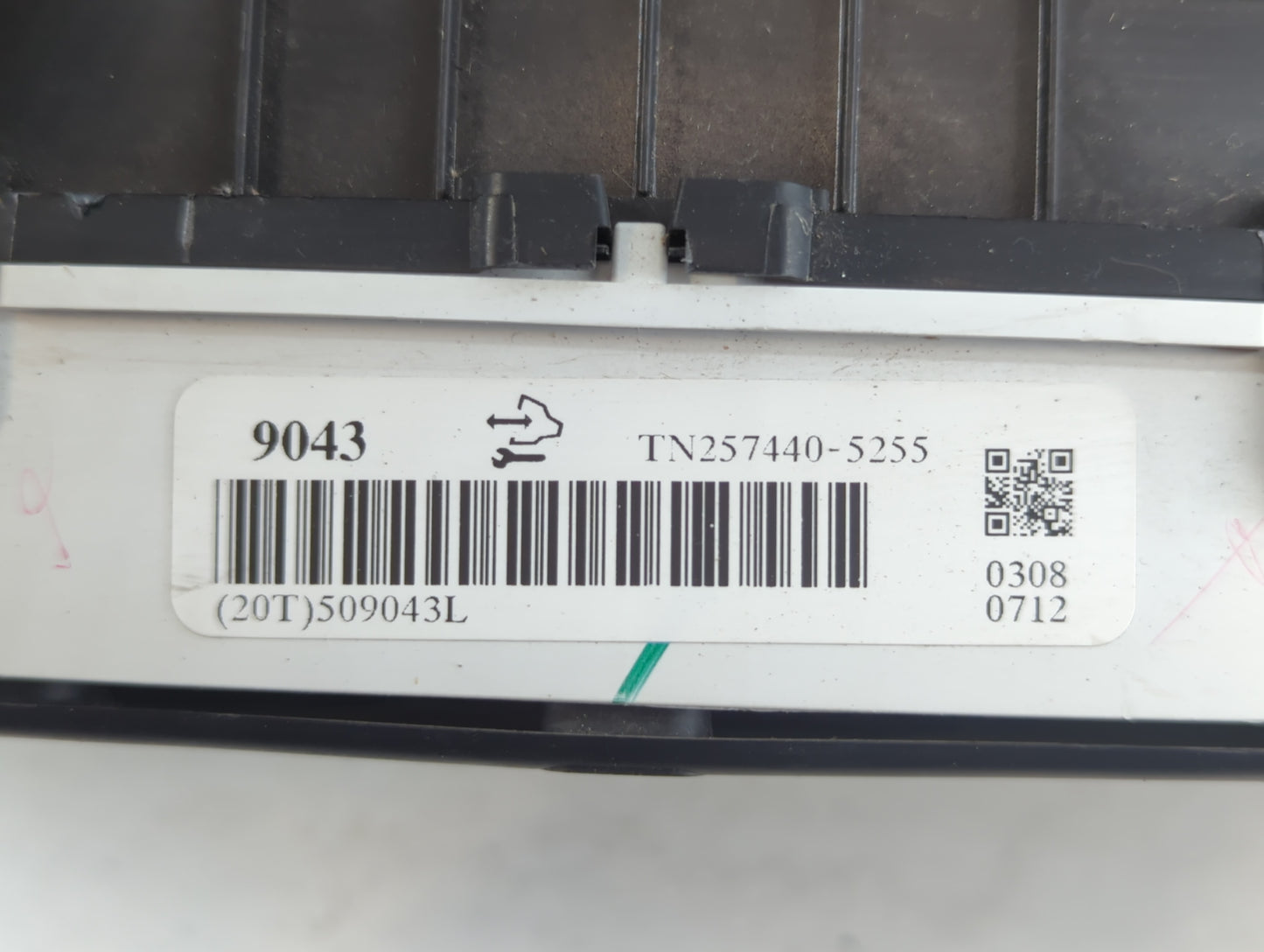 2007 Cadillac Escalade Esv Instrument Cluster Speedometer Gauges Fits OEM Used Auto Parts - Oemusedautoparts1.com