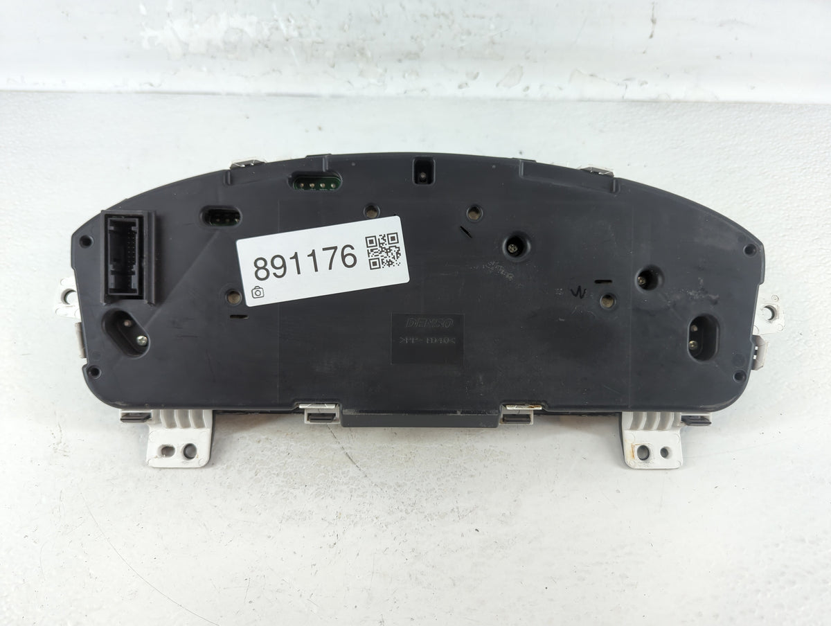 2007 Cadillac Escalade Esv Instrument Cluster Speedometer Gauges Miles: Fits OEM Used Auto Parts - Oemusedautoparts1.com