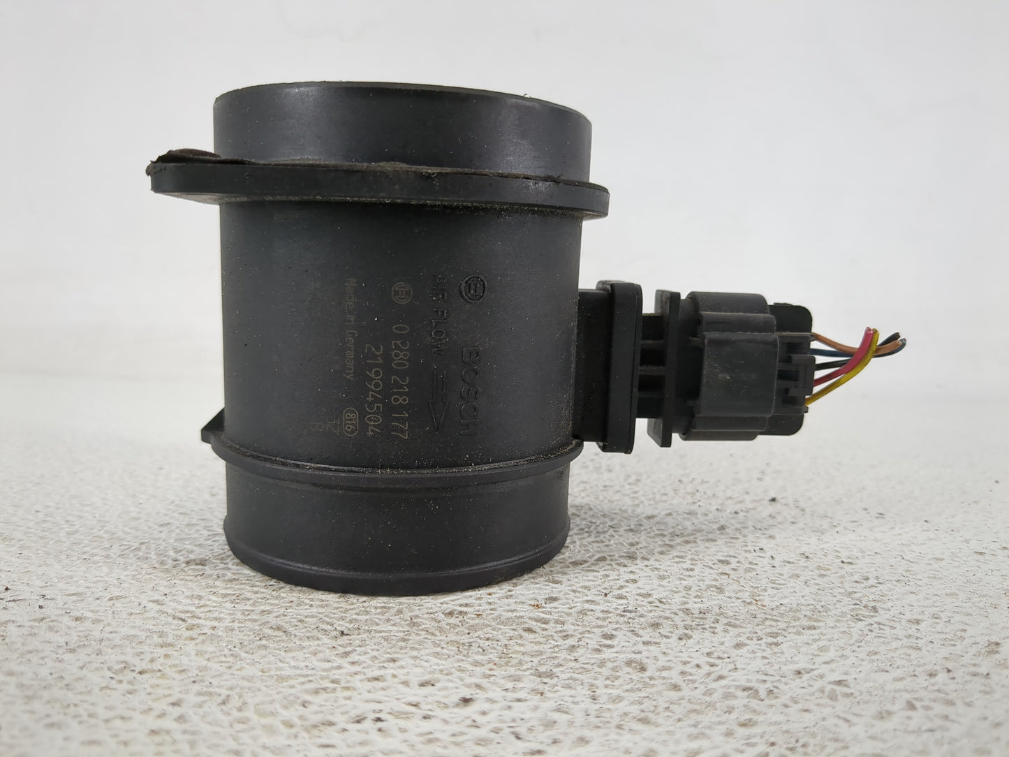 Cadillac Srx Mass Air Flow Meter Maf - Oemusedautoparts1.com