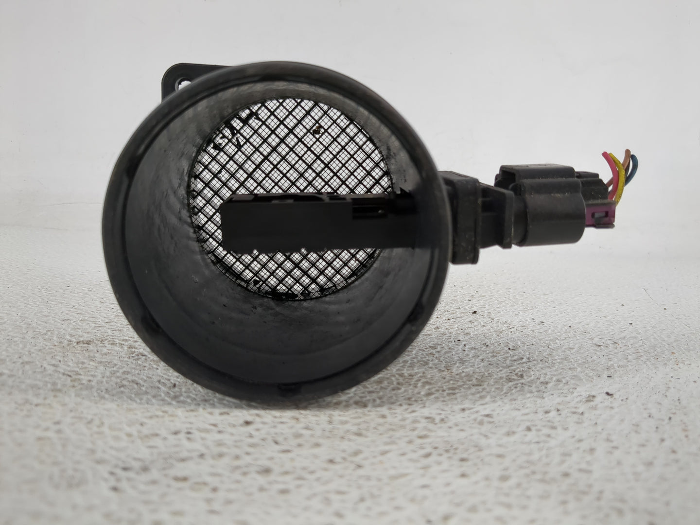 Cadillac Srx Mass Air Flow Meter Maf - Oemusedautoparts1.com