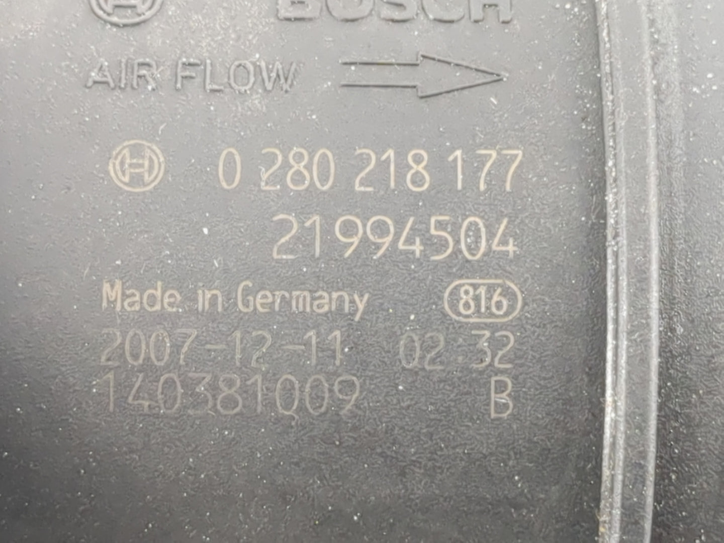 Cadillac Srx Mass Air Flow Meter Maf - Oemusedautoparts1.com