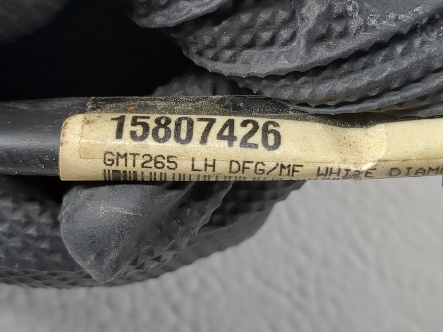 2007-2009 Cadillac Srx Side Mirror Replacement Driver Left View Door Mirror P/N:15807430 Fits Fits 2007 2008 2009 OEM Used A