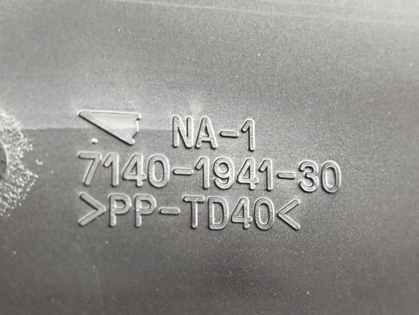 2007 Cadillac Srx Fusebox Fuse Box Panel Relay Module P/N:7140-1941-30 Fits OEM Used Auto Parts - Oemusedautoparts1.com