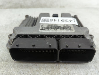 compare product 2007 Cadillac Srx PCM Engine Control Computer ECU ECM PCU OEM P/N:12613956 0261209106 Fits OEM Used Auto Parts