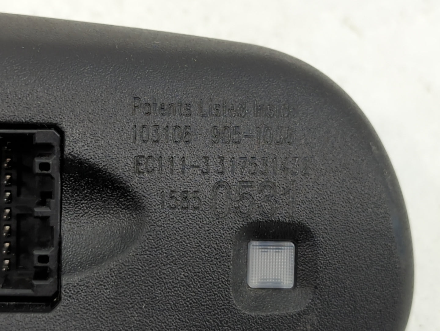 2004-2009 Cadillac Srx Interior Rear View Mirror Replacement OEM P/N:15850531 Fits OEM Used Auto Parts - Oemusedautoparts1.c